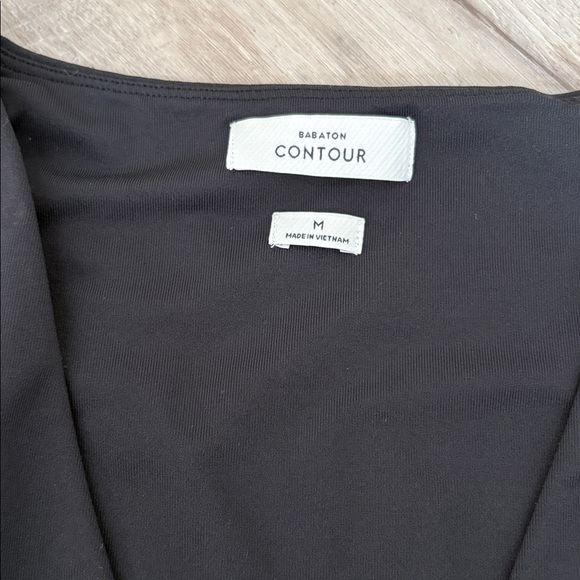 Babaton Contour Romper Biker Shorts Deep Plunge Top Size Medium - Picture 2 of 9